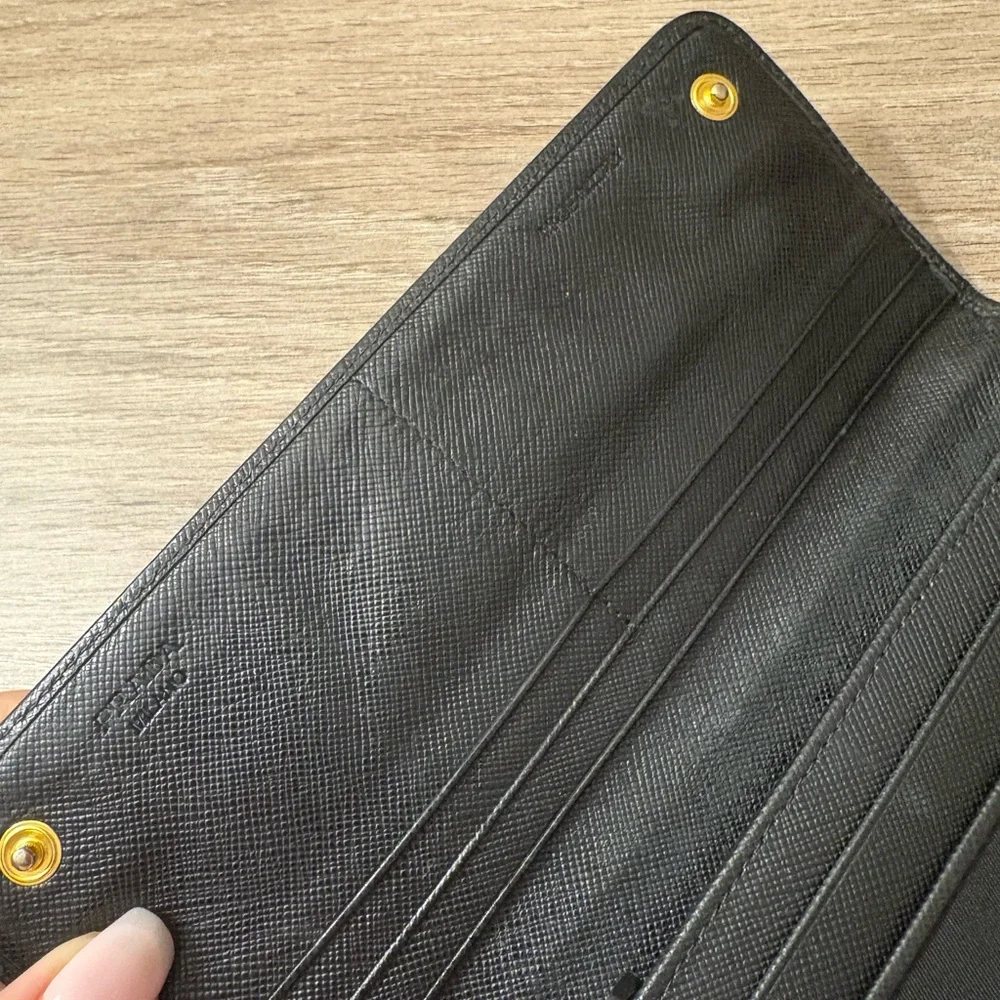 PRADA Black Leather Continental Wallet